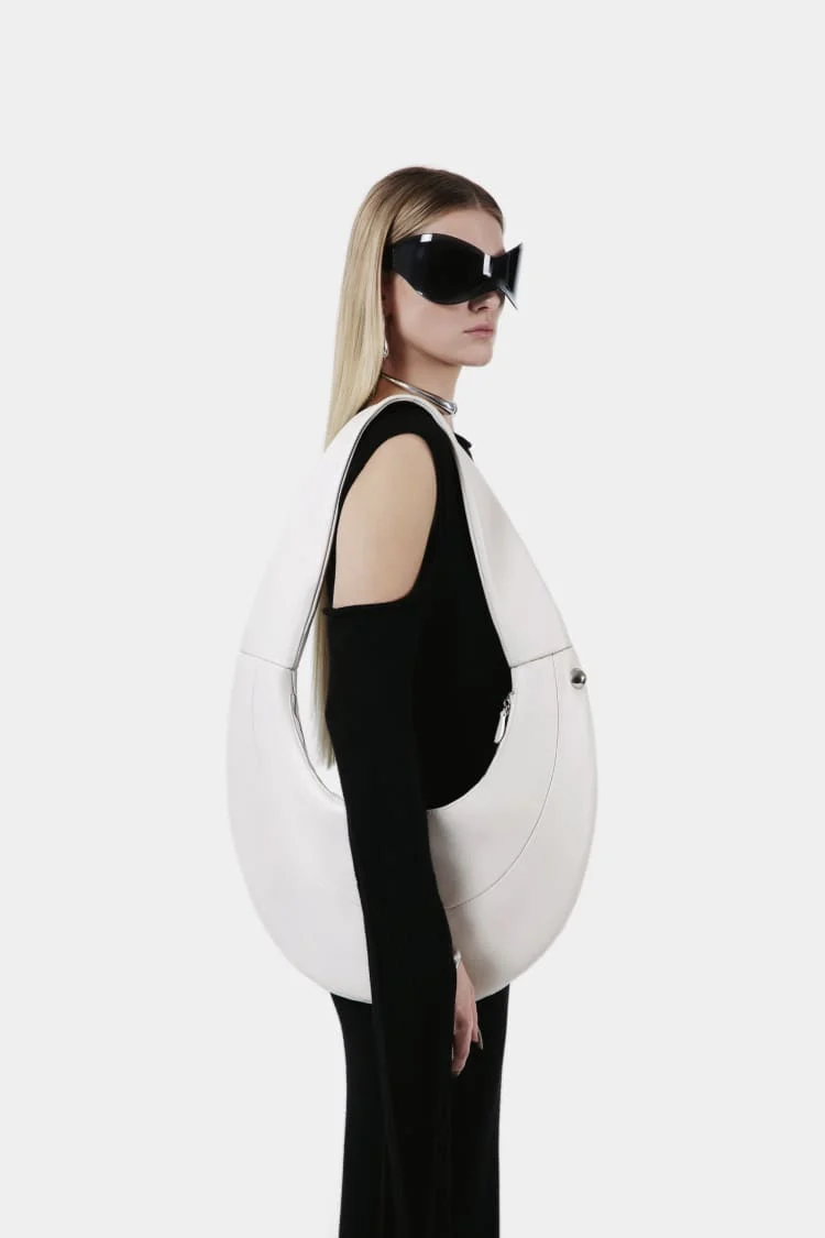 BE.U bag | white crossbody bag