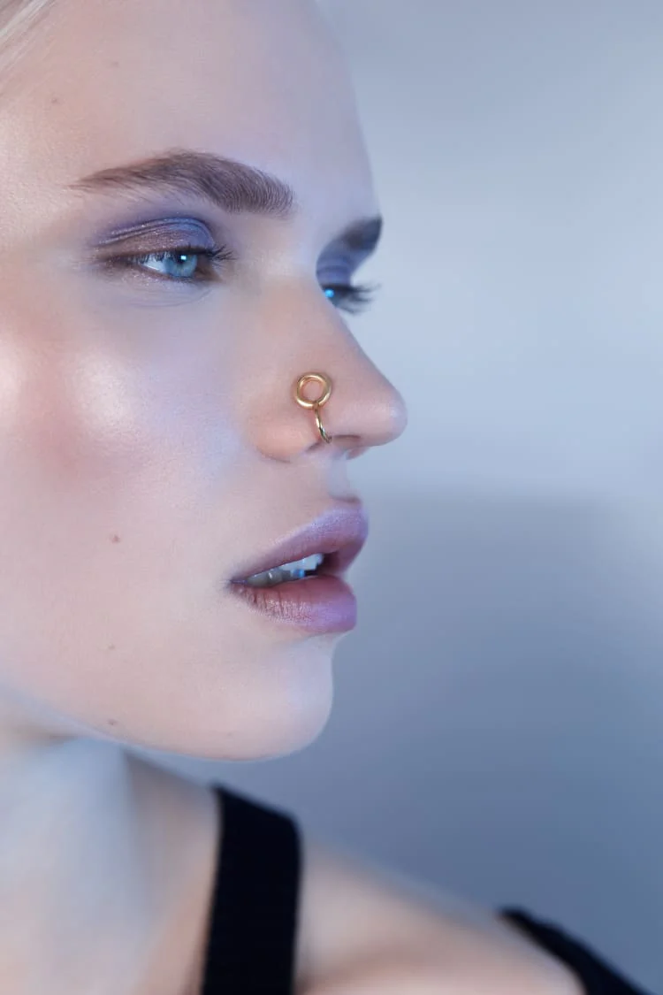 Gold Lip Cuff - Image 2