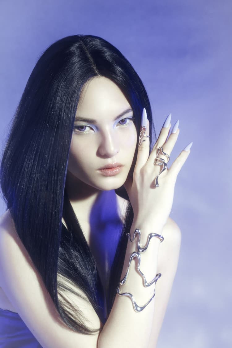 Silver Liquid Midi Ring - Image 3